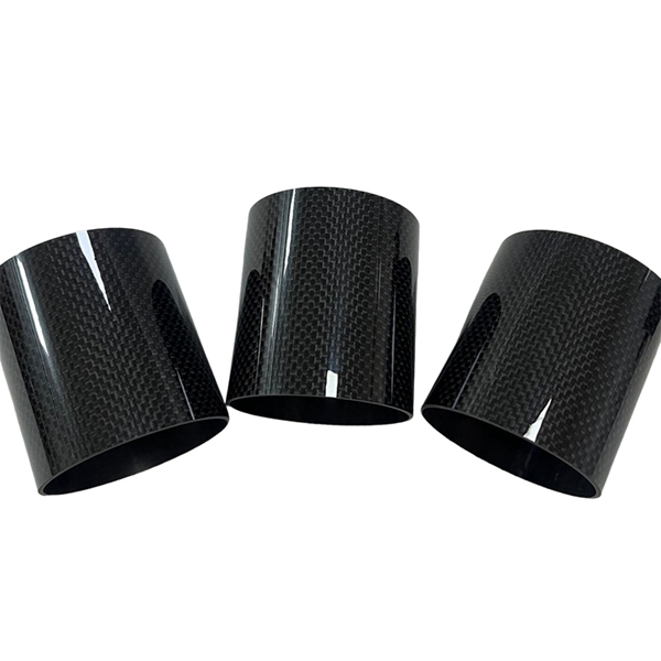 Carbon fiber pipes